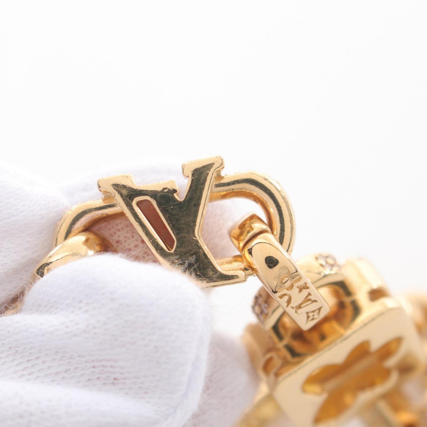 Louis Vuitton    Plating Charm Bracelet