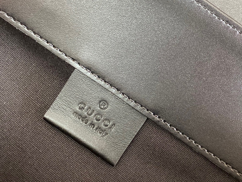 Gucci   Luxury Bags  1136