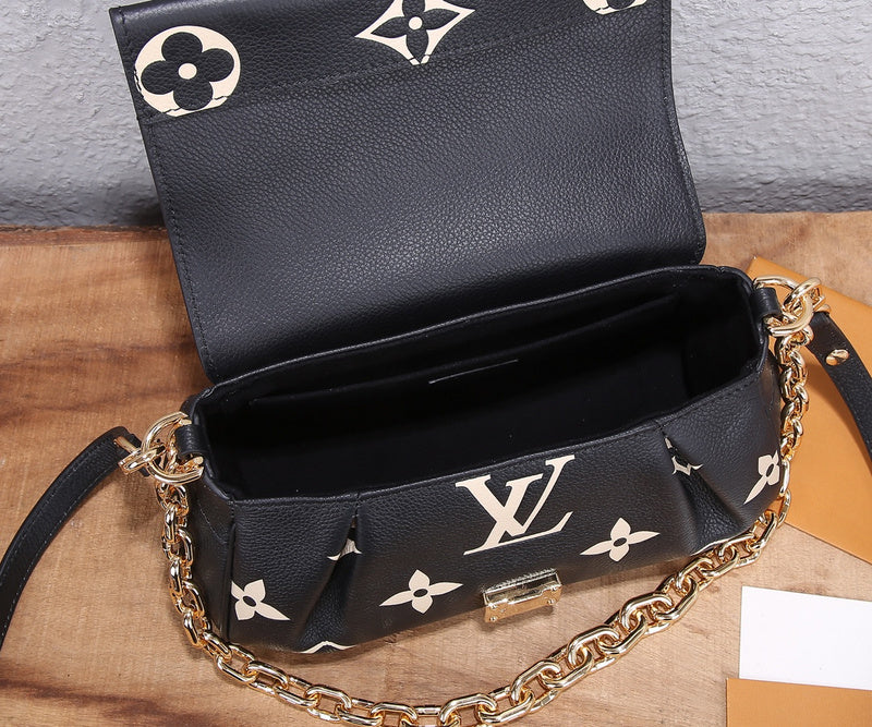 Alice bags- Louis Vuittons  - 16799