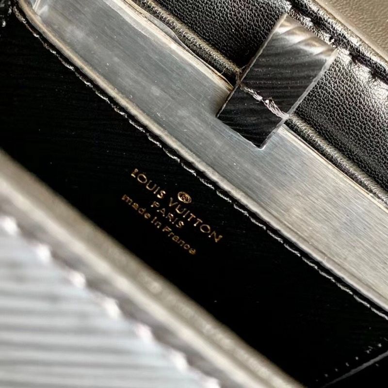 Alice Bags- Louis Vuittons  - 16316