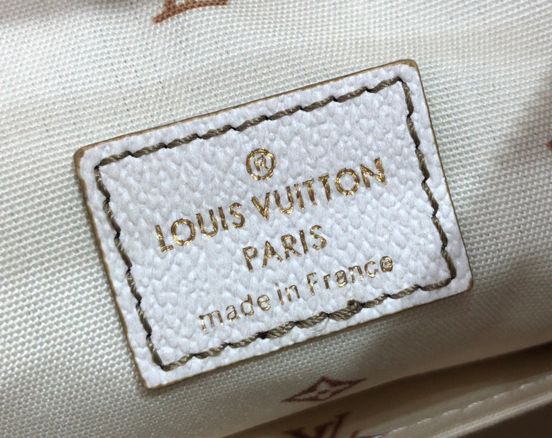 Alice Bags- Louis Vuittons  - 16505