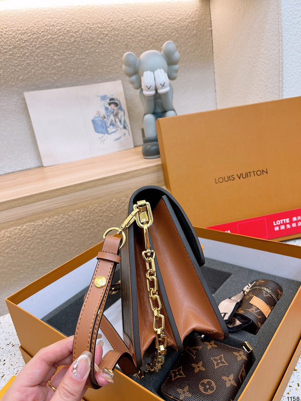 Alice bags - Louis Vuittons  - 15103