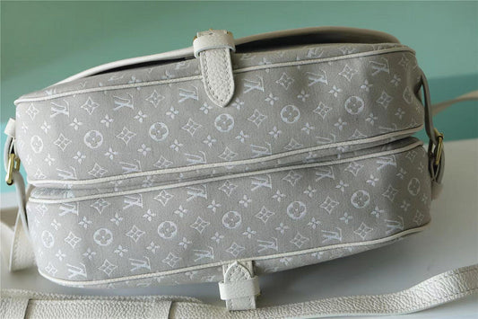 Alice bags - Louis Vuittons  - 10009