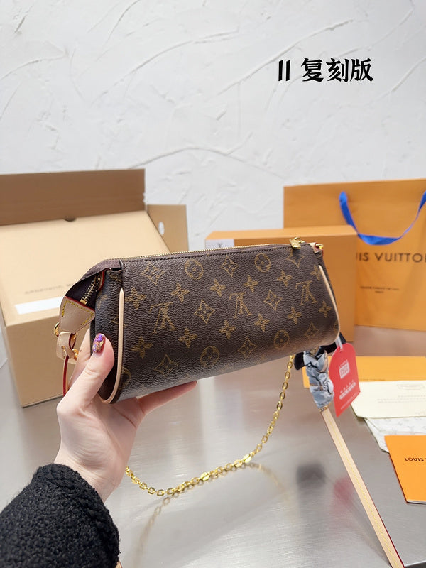 Alice bags - Louis Vuittons  - 15131