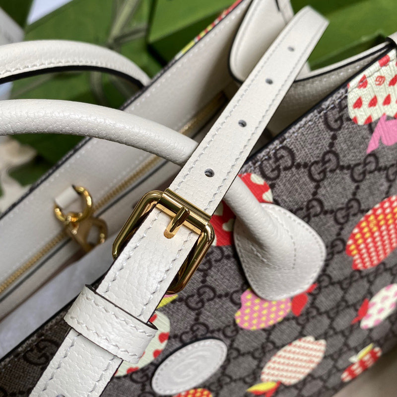 Gucci   Luxury Bags  982