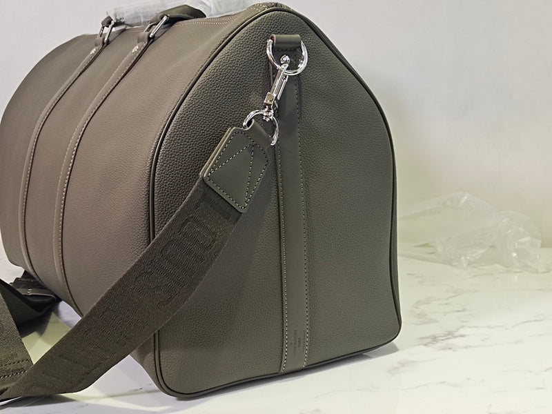 Alice Bags- Louis Vuittons  - 16073