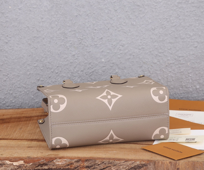 Alice Bags- Louis Vuittons  - 16737