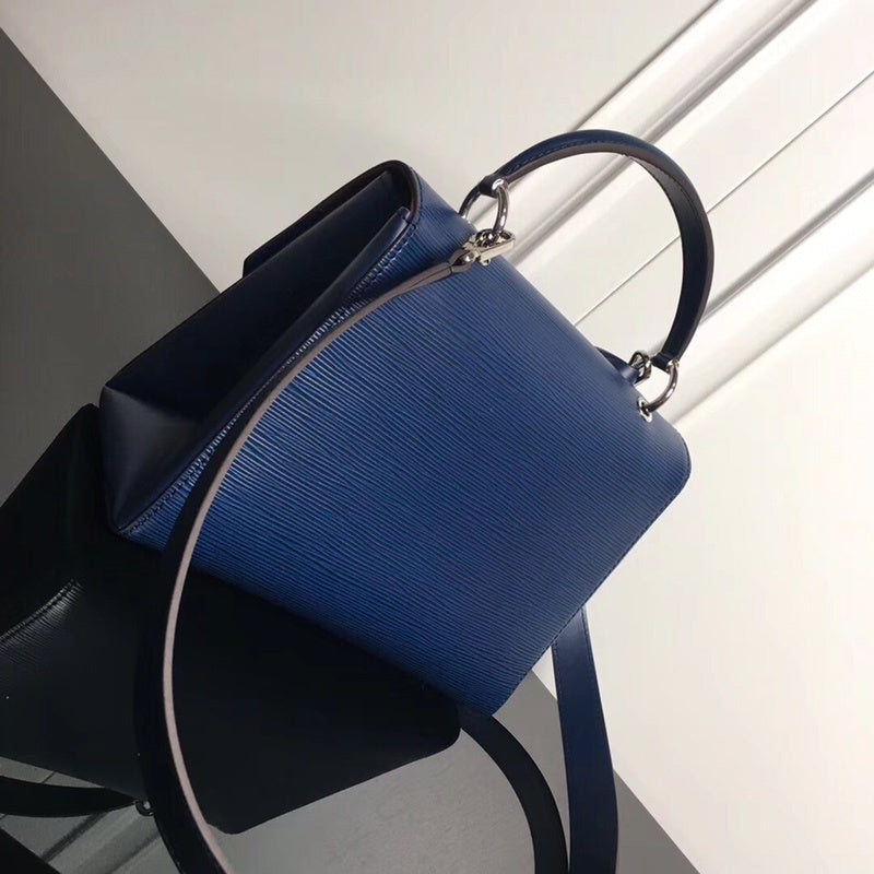 Alice Bags- Louis Vuittons  - 15857