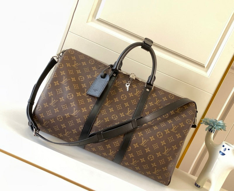 Alice Bags- Louis Vuittons  - 16564