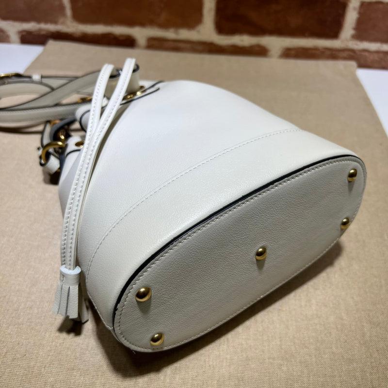 Gucci  Luxury -  Bags - 591