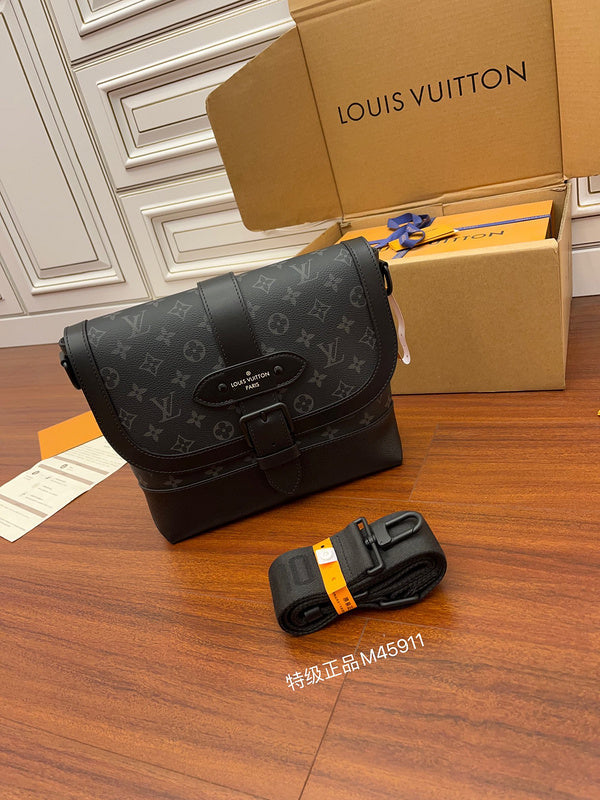 Alice Bags- Louis Vuittons  - 16308