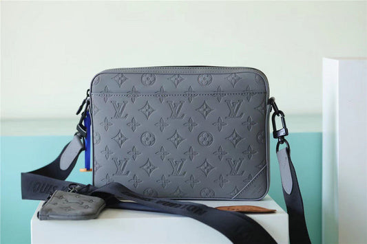 Alice bags - Louis Vuittons  - 10048