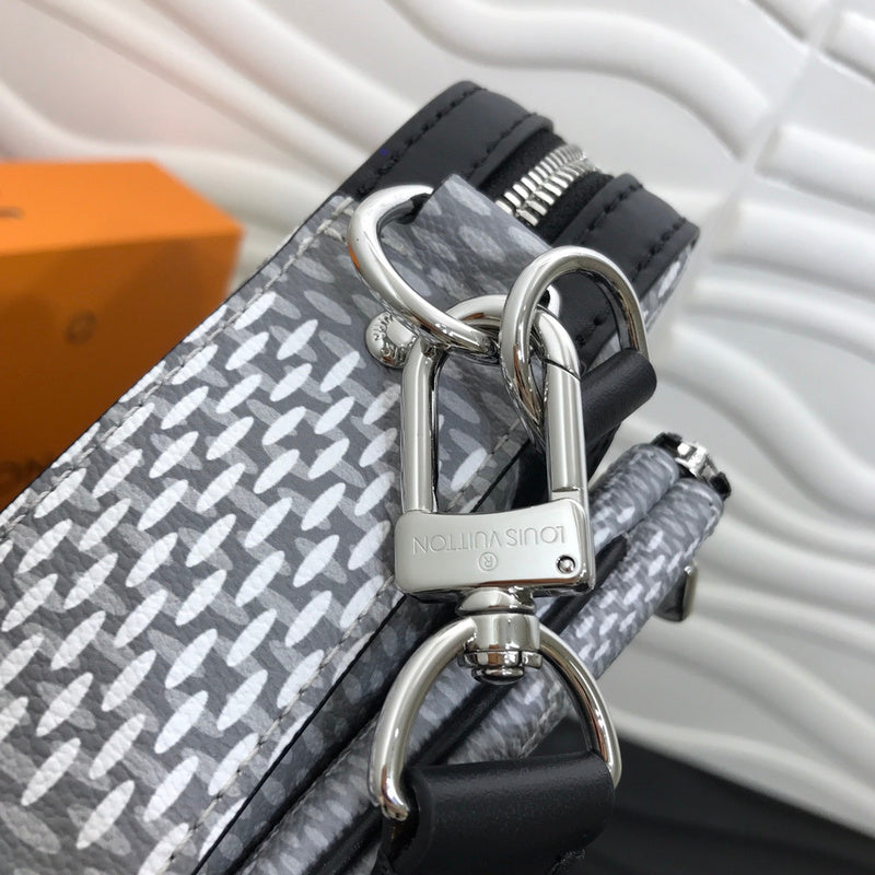 Alice Bags- Louis Vuittons  - 16281