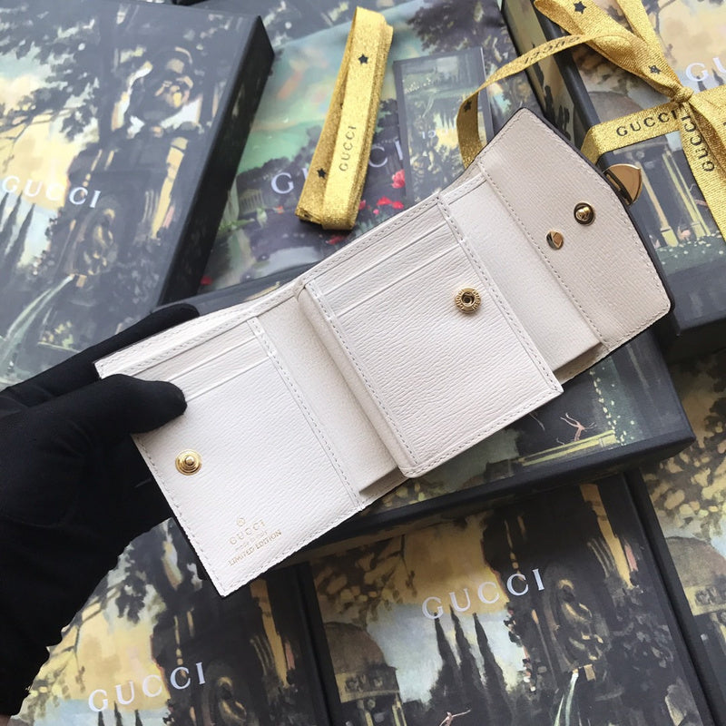 Gucci   Luxury Bags  887