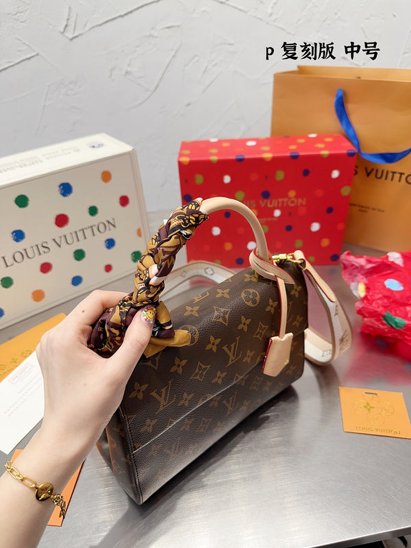 Alice bags - Louis Vuittons  - 14946