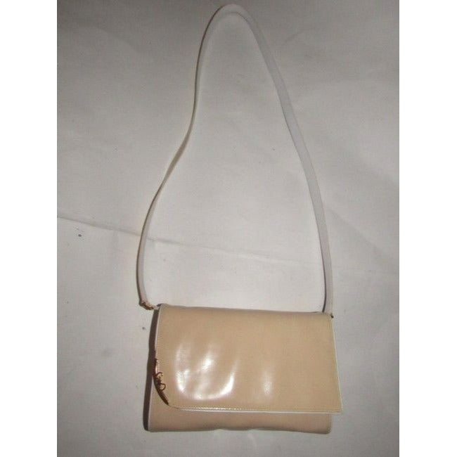 Gucci Clutch Sylvie Vintage Two Way Purse Gold Gg And Accent Buttery Soft Glossy Tan And White Leather