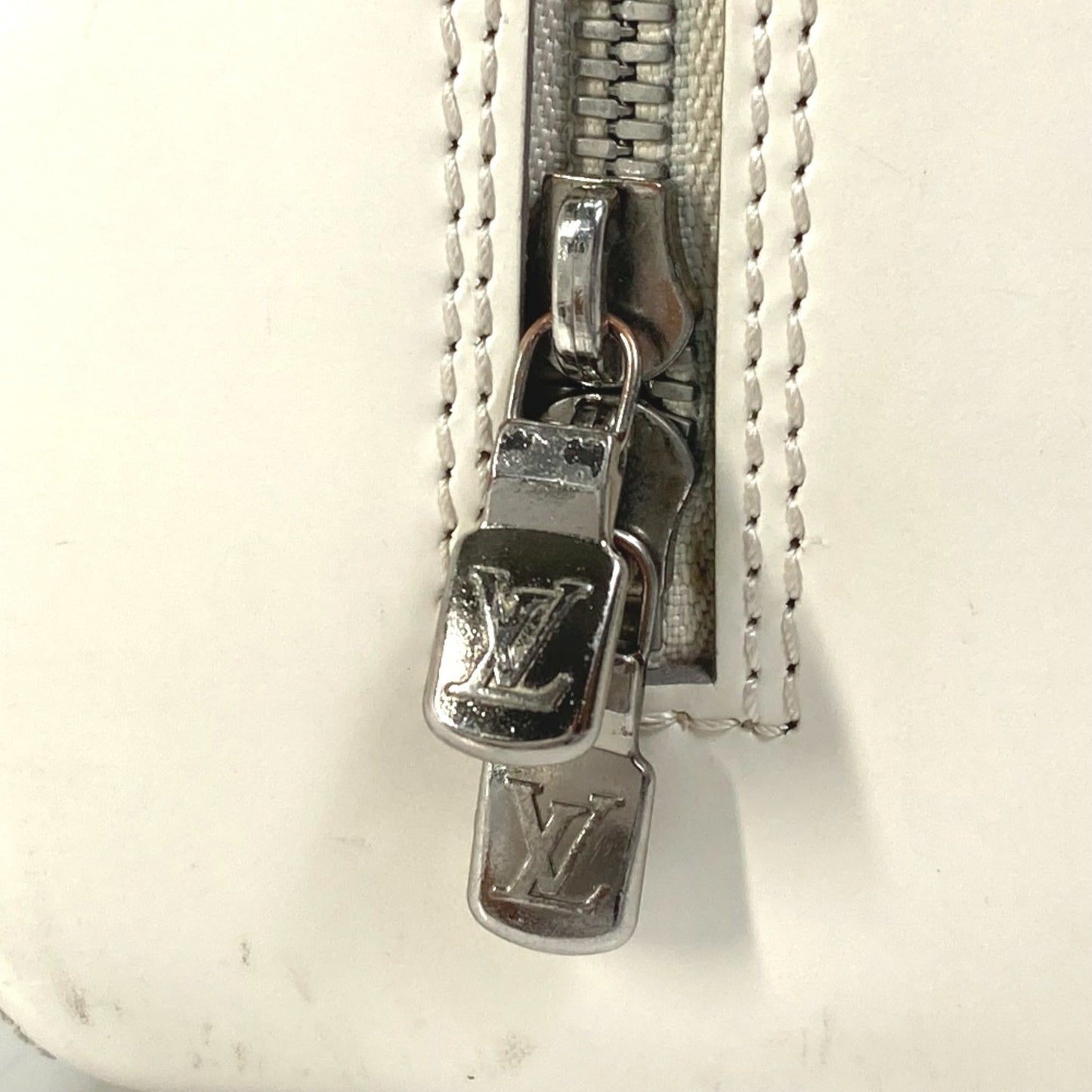 Louis Vuitton  Leather Handbag