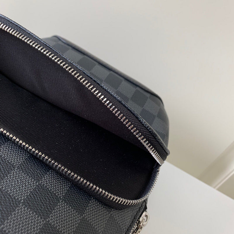 Alice Bags- Louis Vuittons  - 16090