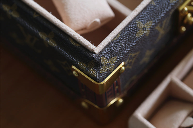 Alice bags - Louis Vuittons  - 9539