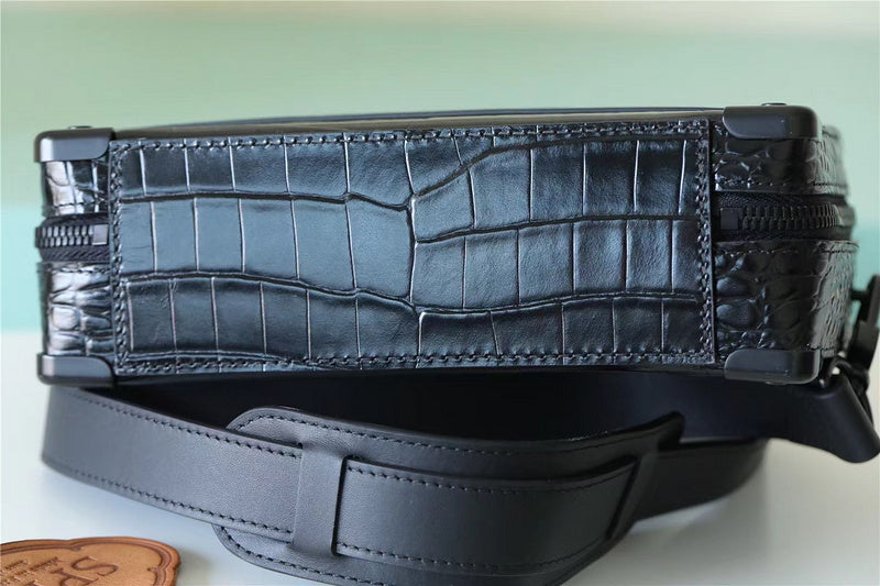 Alice bags - Louis Vuittons  - 10113