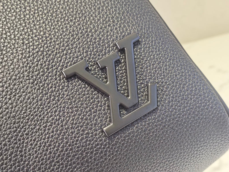 Alice Bags- Louis Vuittons  - 16072