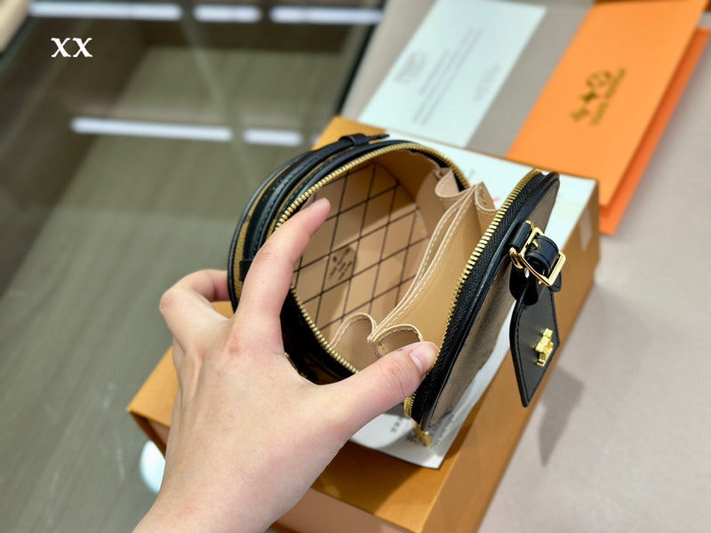 Alice bags - Louis Vuittons  - 15042