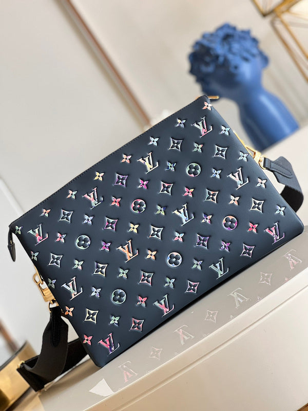 Alice Bags- Louis Vuittons  - 16255