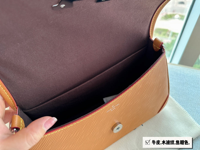 Alice bags - Louis Vuittons  - 14935