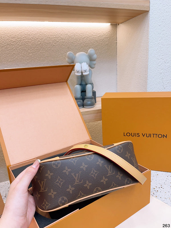 Alice bags - Louis Vuittons  - 14975