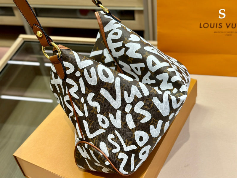 Alice bags - Louis Vuittons  - 15055
