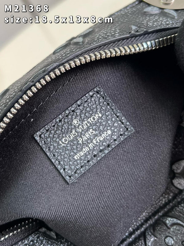 Alice  Bags- Louis Vuittons  - 16050