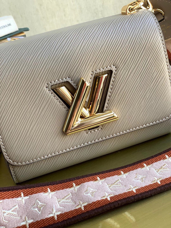 Alice Bags- Louis Vuittons  - 15875