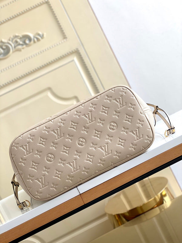 Alice bags- Louis Vuittons  - 16818