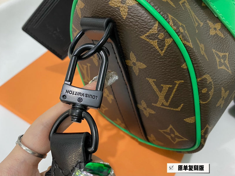 Alice bags - Louis Vuittons  - 15058