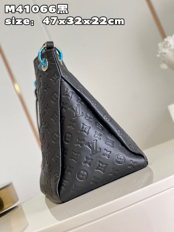 Alice Bags- Louis Vuittons  - 16032