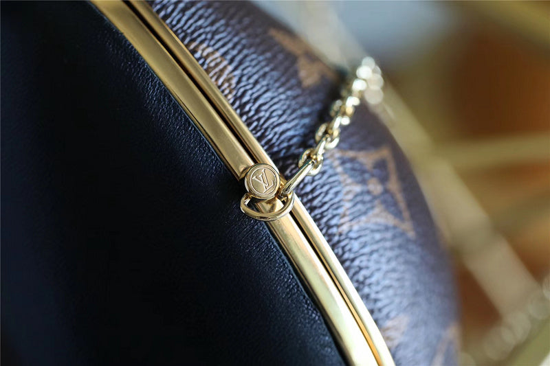 Alice bags - Louis Vuittons  - 9422