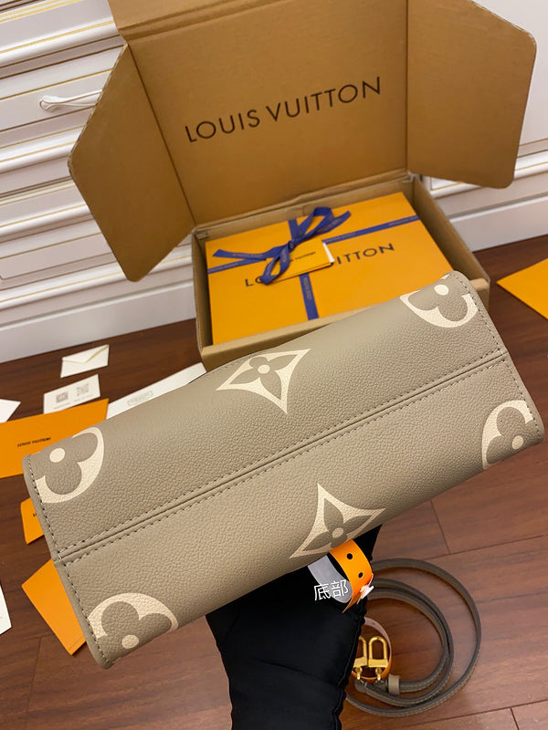 Alice  Bags- Louis Vuittons  - 16191