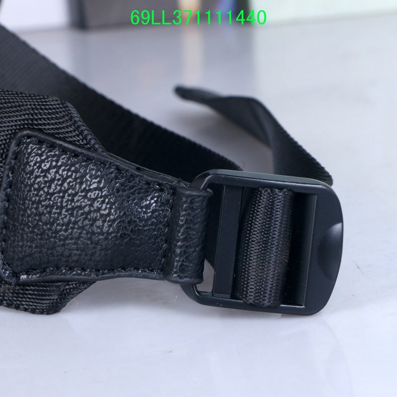 Gucci Bags - The Tote   1080