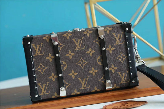 Alice bags - Louis Vuittons  - 10172