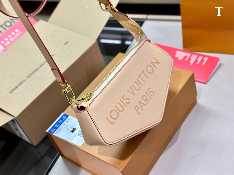Alice bags - Louis Vuittons  - 15095