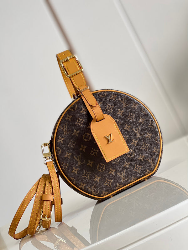 Alice Bags- Louis Vuittons  - 16125