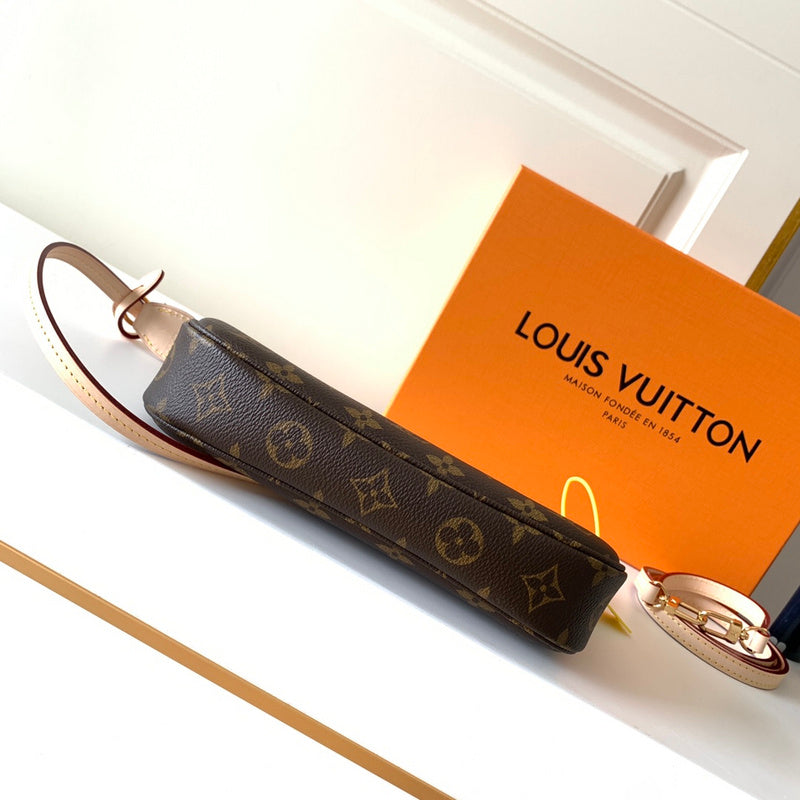 Alice Bags- Louis Vuittons  - 16294