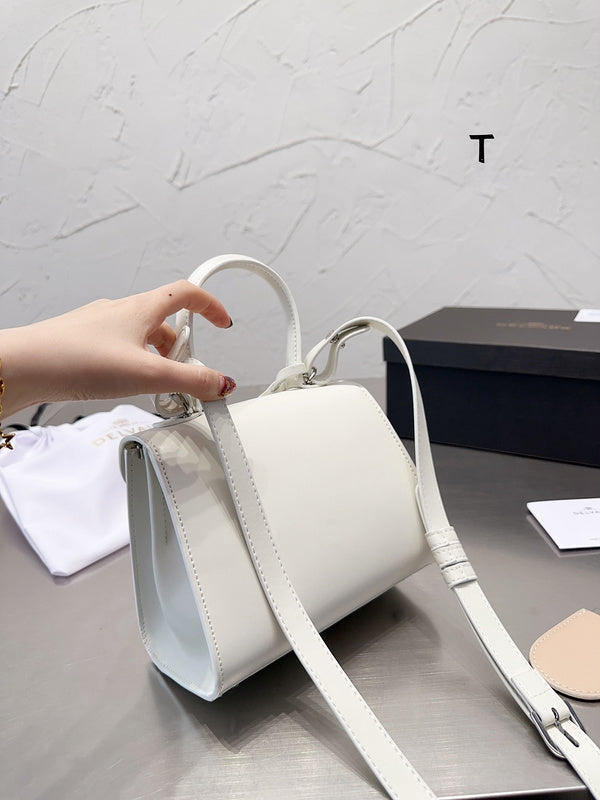 Alice bags - Louis Vuittons  - 15125