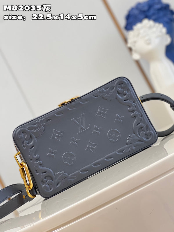 Alice bags - Louis Vuittons  - 15397