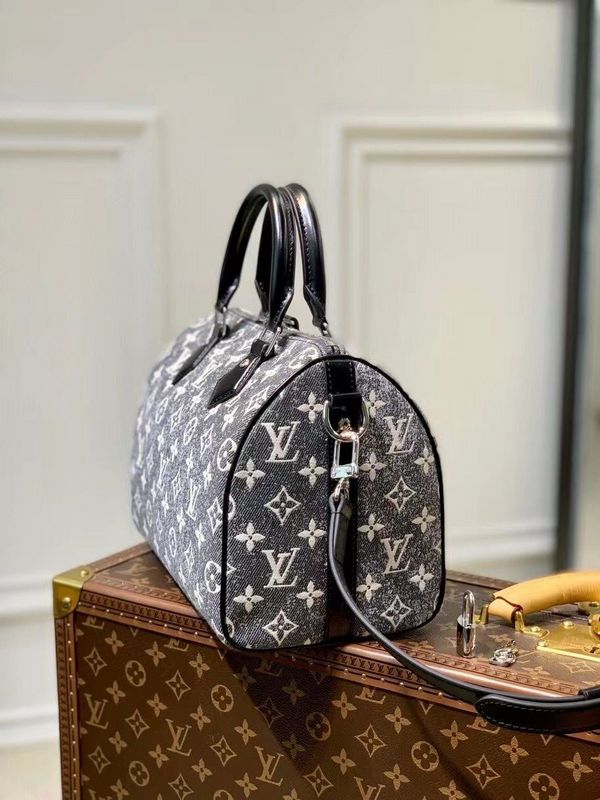 Alice Bags- Louis Vuittons  - 15966