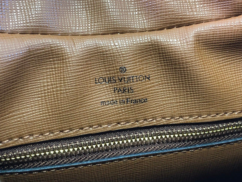 Alice Bags- Louis Vuittons  - 16064