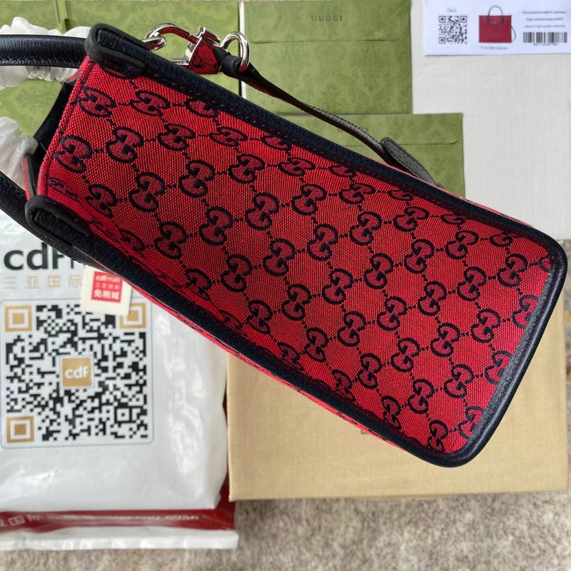 Gucci   Luxury Bags  983