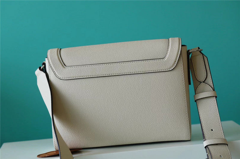 Alice bags - Louis Vuittons  - 10262