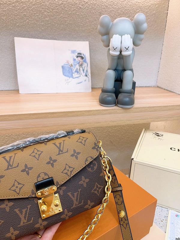 Alice bags - Louis Vuittons  - 14912