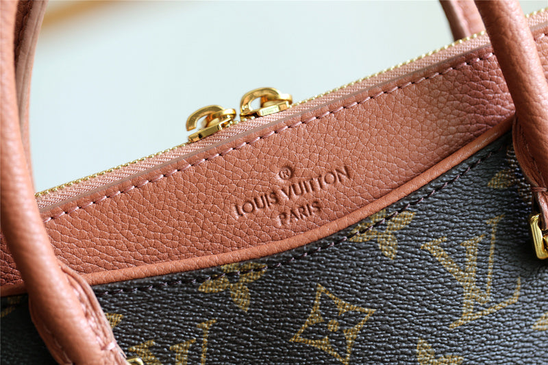 Alice bags - Louis Vuittons  - 7996